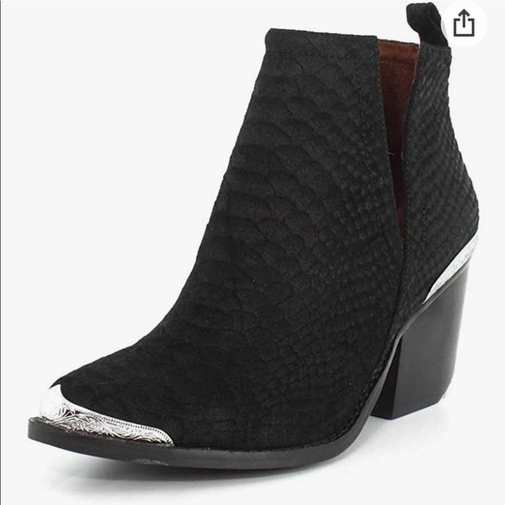 Jeffrey Campbell Cromwell boots size 7 black suede snake